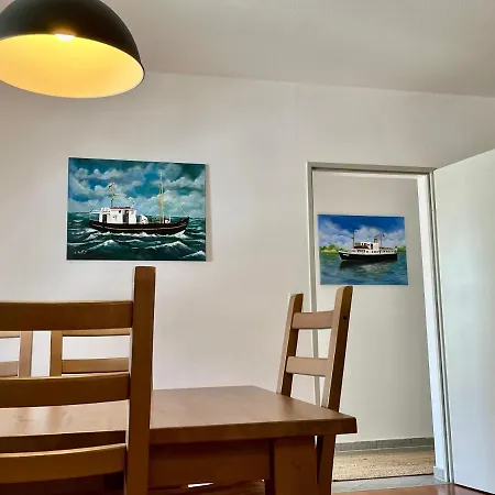 Boetchen - Modern, Zentral, Fuer Treppensteigerinnen Bremerhaven Buitenkant foto